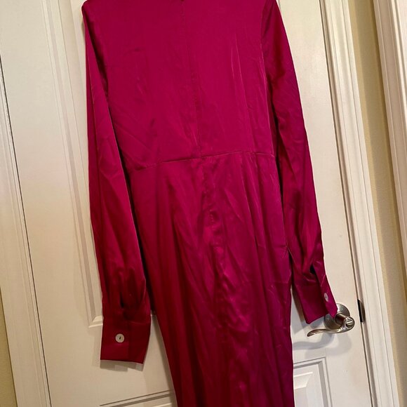NEW Fashion Nova Queen Moment Satin Maxi Dress SZ 1X Magenta Dressy - Picture 12 of 15